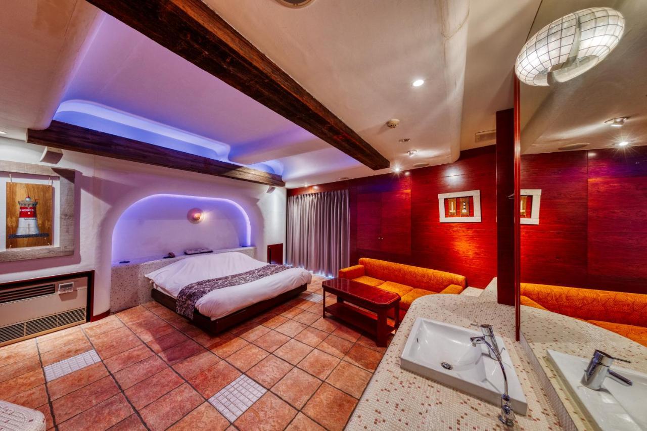 Hotel Lotus Chiba -Adult Only Yachiyo Kültér fotó